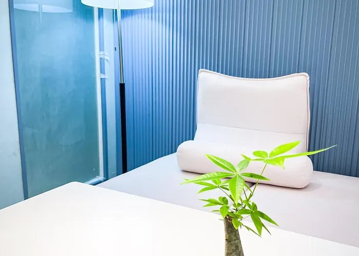 Lovely Penthouse Near Airport, Of Dreams 8pax