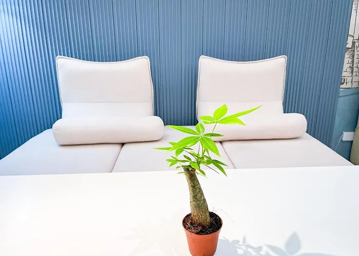Apartamento Lovely Penthouse Near Airport, Of Dreams 8pax *