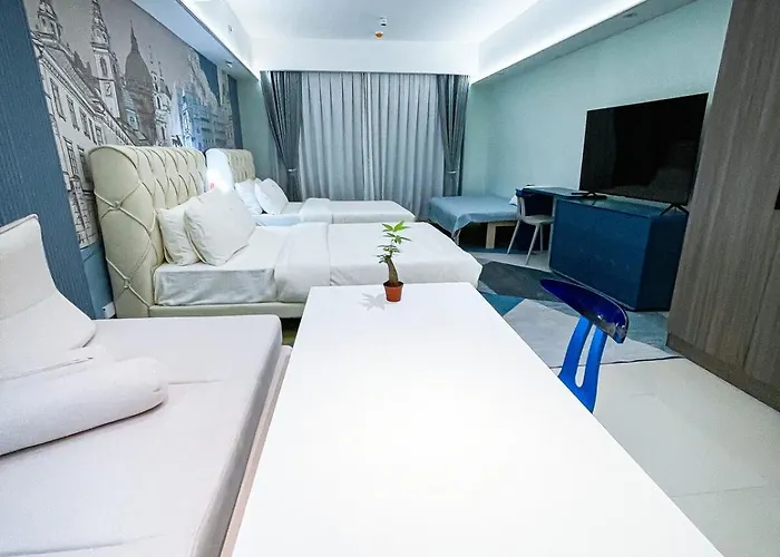 Apartamento Lovely Penthouse Near Airport, Of Dreams 8pax *