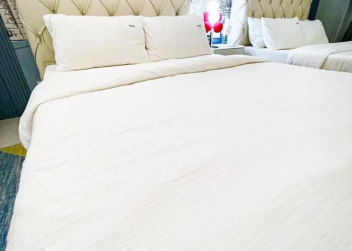 Apartamento Lovely Penthouse Near Airport, Of Dreams 8pax *